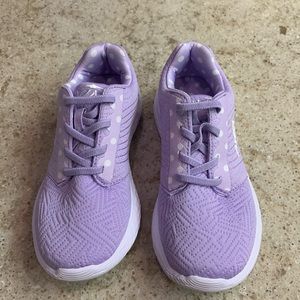 NWOT Avia Avi-Kismet Sneakers in Pastel Lilac & White Size 1
